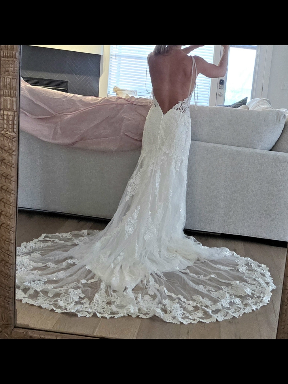 Elegant, Lace Backless Wedding Dress - Picture 13 of 15